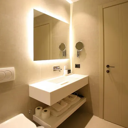 Regina Palm Otel Orikum