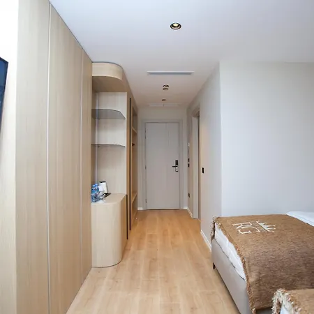 Regina Palm Hotell Bashkia e Orikumit