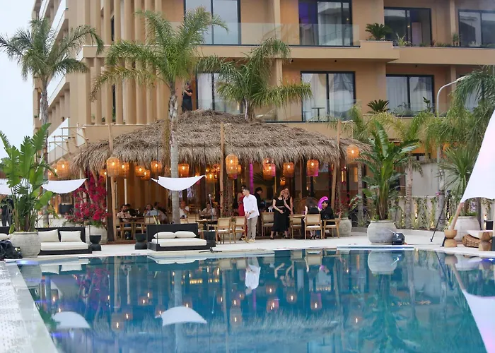 Regina Palm Hotell 5*