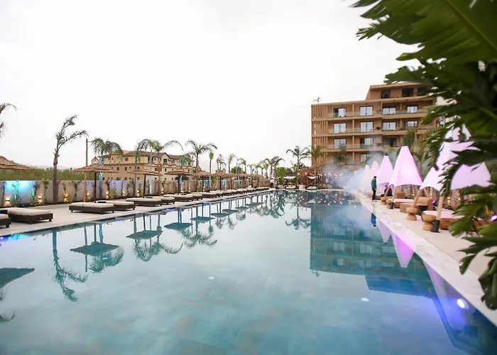 Hotell Regina Palm Bashkia e Orikumit